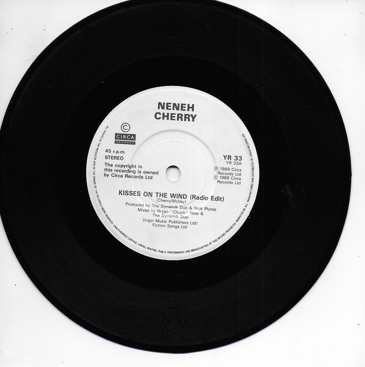 Neneh Cherry - Kisses on the wind (Engelse uitgave)