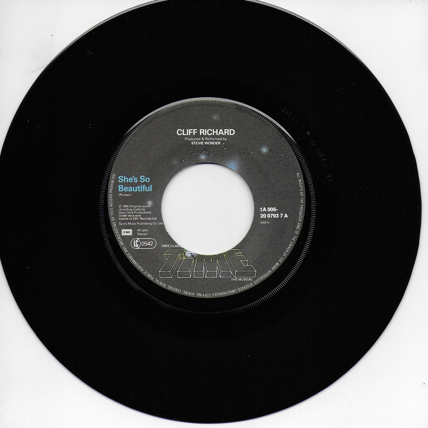 Cliff Richard - She's so beautiful