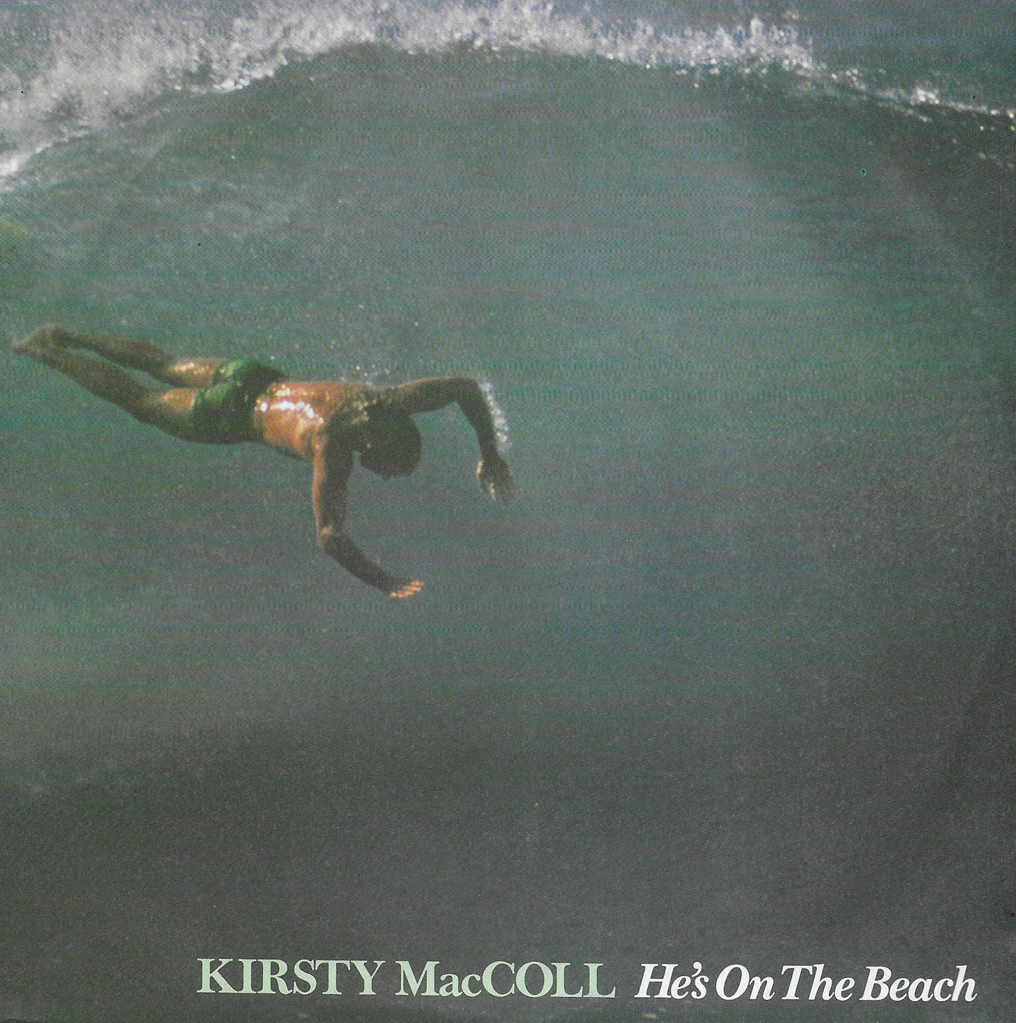 Kirsty MacColl - He's on the beach