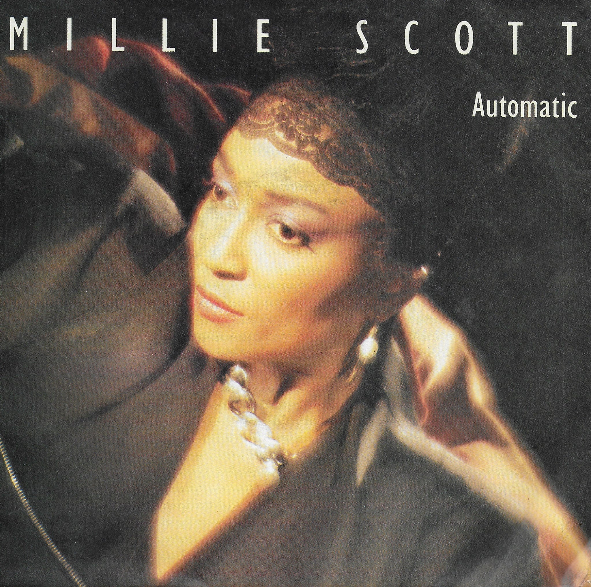 Millie Scott - Automatic