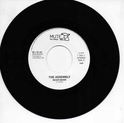 The Assembly - Never never (Scandinavische uitgave)