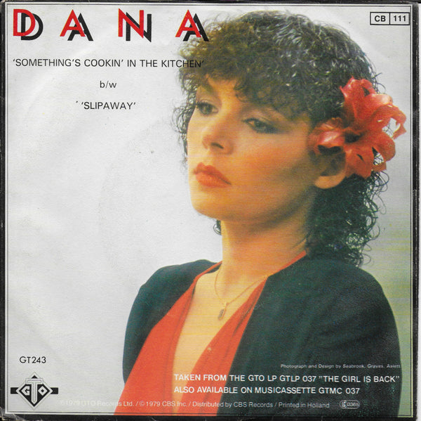 Dana - Something's cookin' in the kitchen