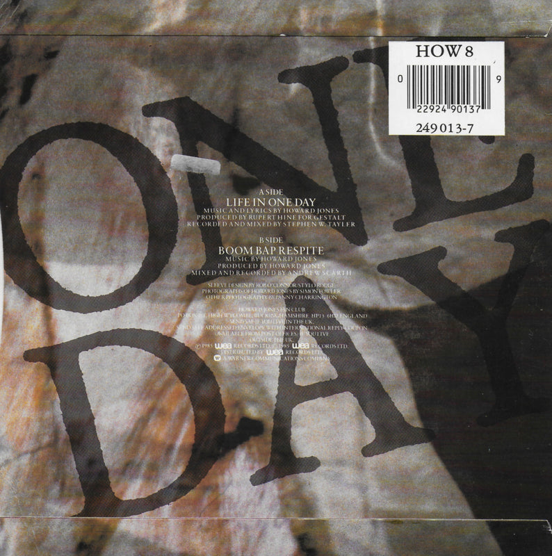 Howard Jones - Life in one day (Engelse uitgave)