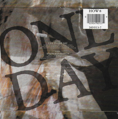 Howard Jones - Life in one day (Engelse uitgave)