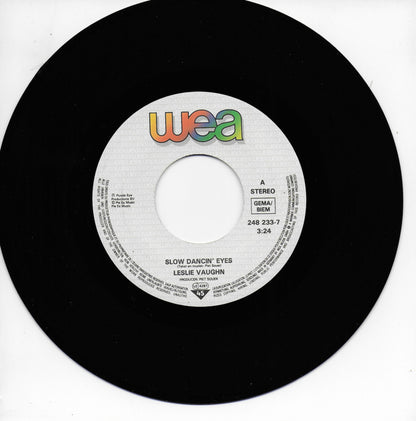 Leslie Vaughn - Slow dancin' eyes