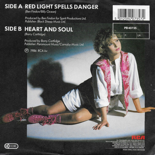 Simone - Red light spells danger