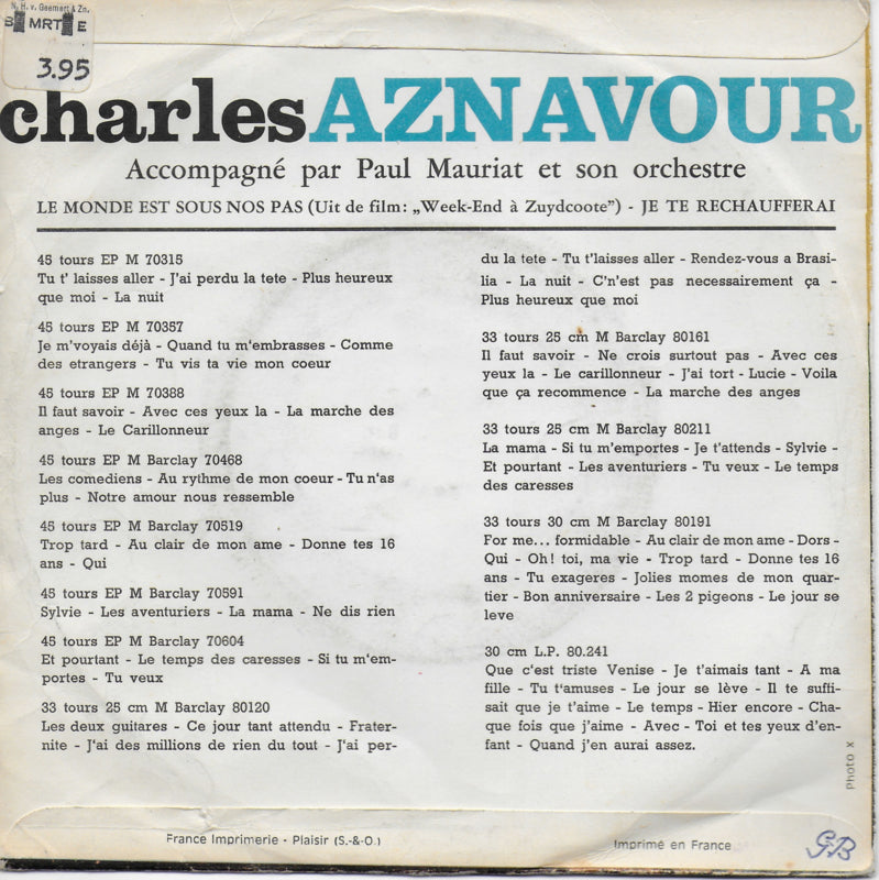 Charles Aznavour - Le monde est sous nos pas