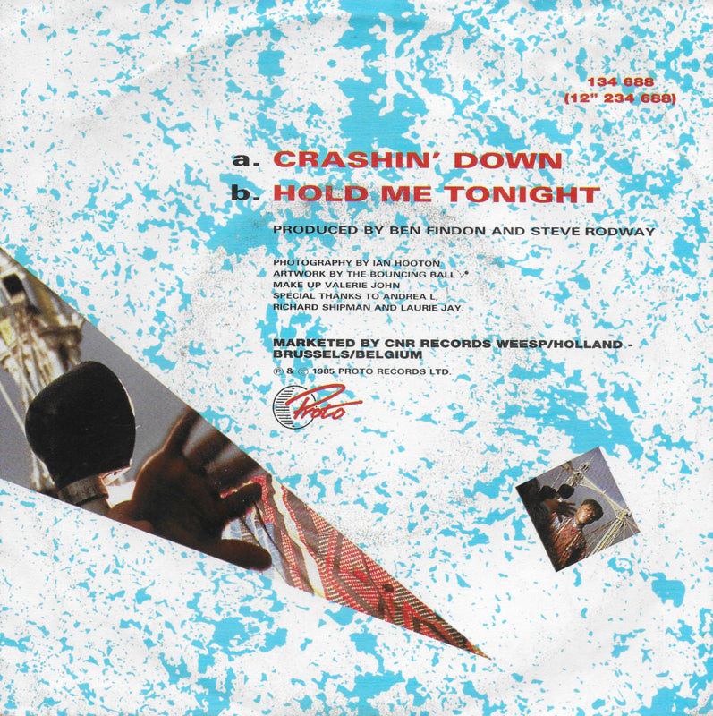 Le Gear - Crashin' down