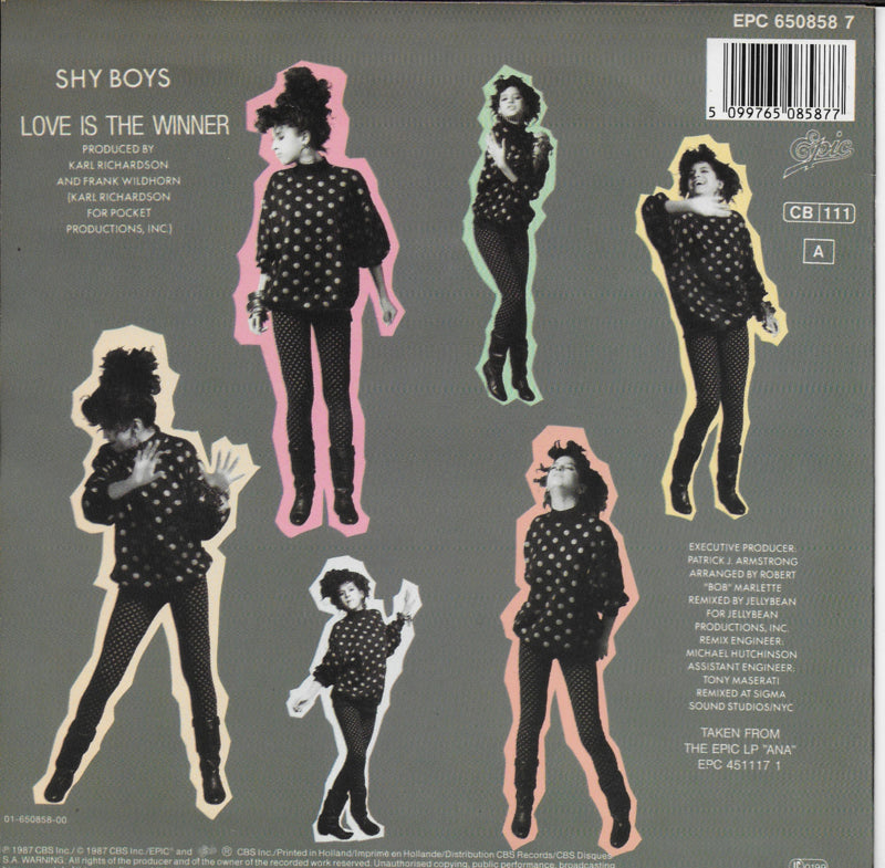 Ana - Shy boys