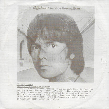 Cliff Richard - It's only me you left behind