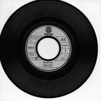 Earth & Fire - Fire of love (Duitse uitgave)