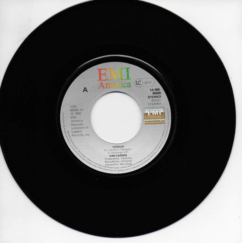 Kim Carnes - Voyeur
