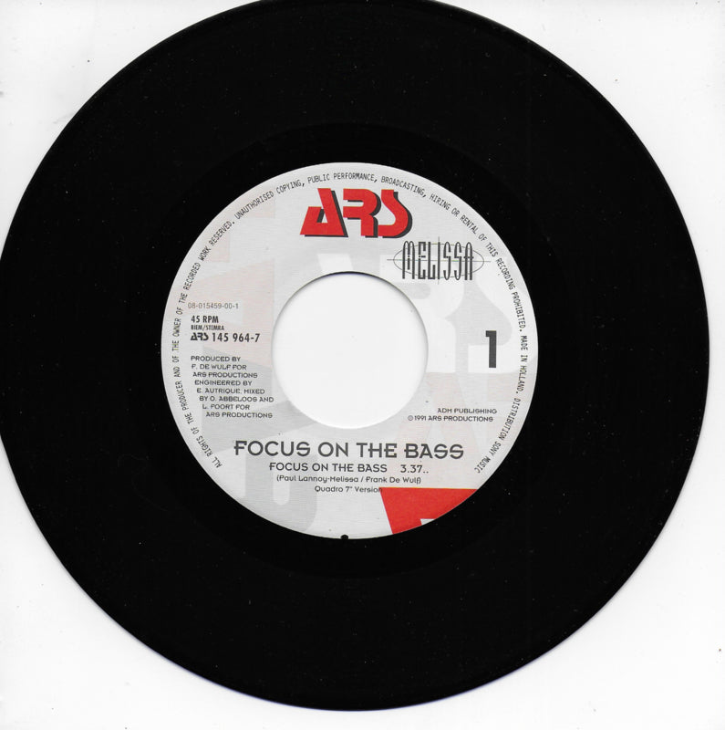 Melissa - Focus on the bass